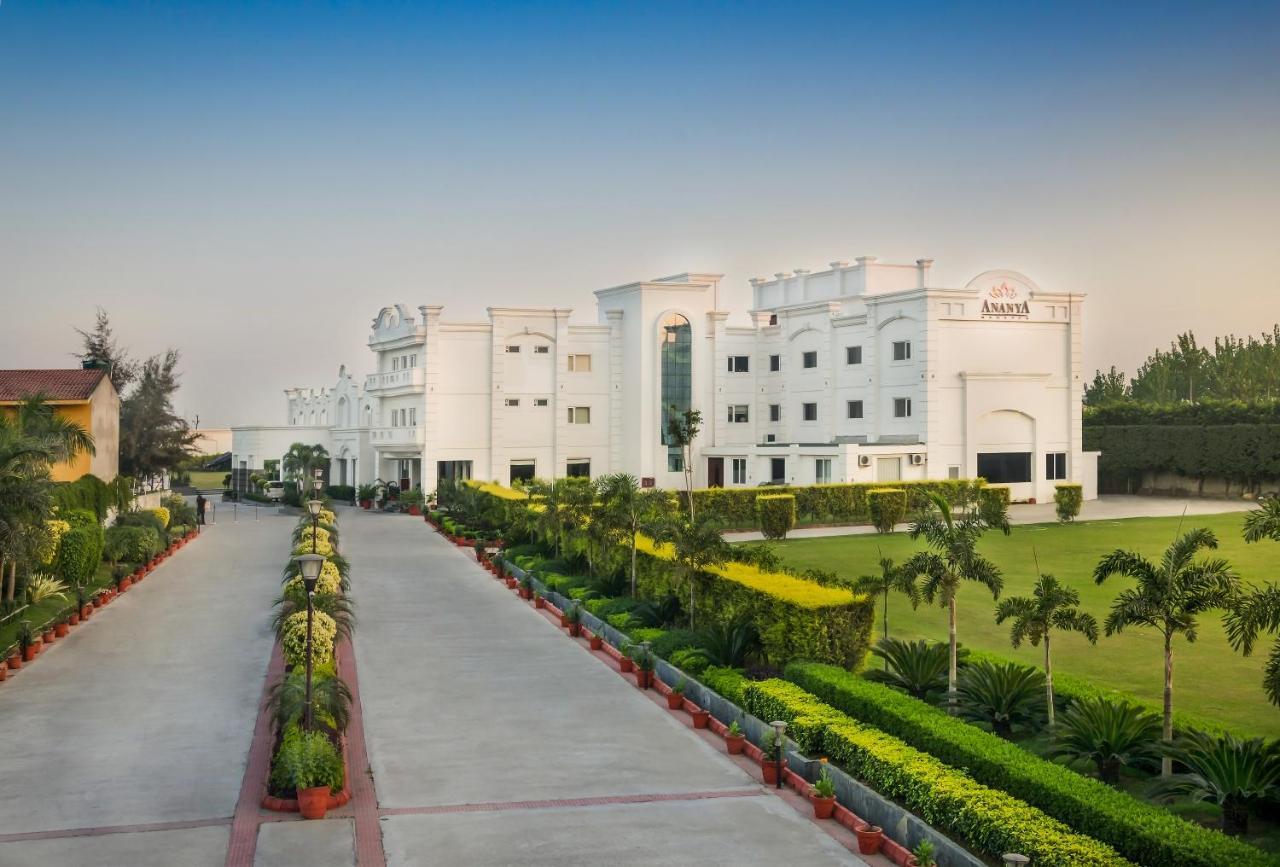 Ananya Regency Hotel Kashipur Exterior photo