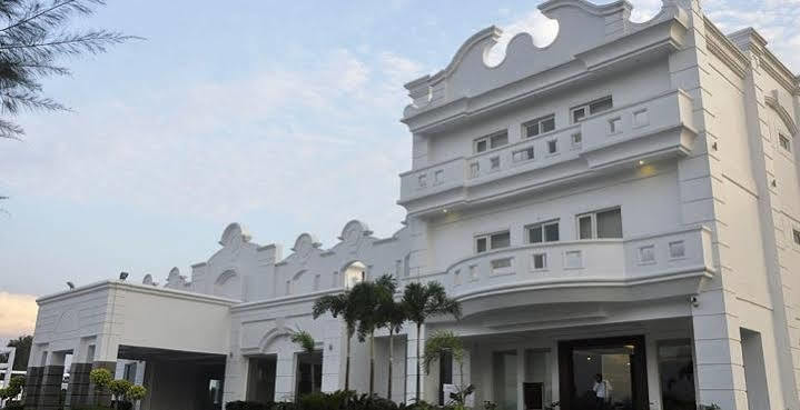 Ananya Regency Hotel Kashipur Exterior photo