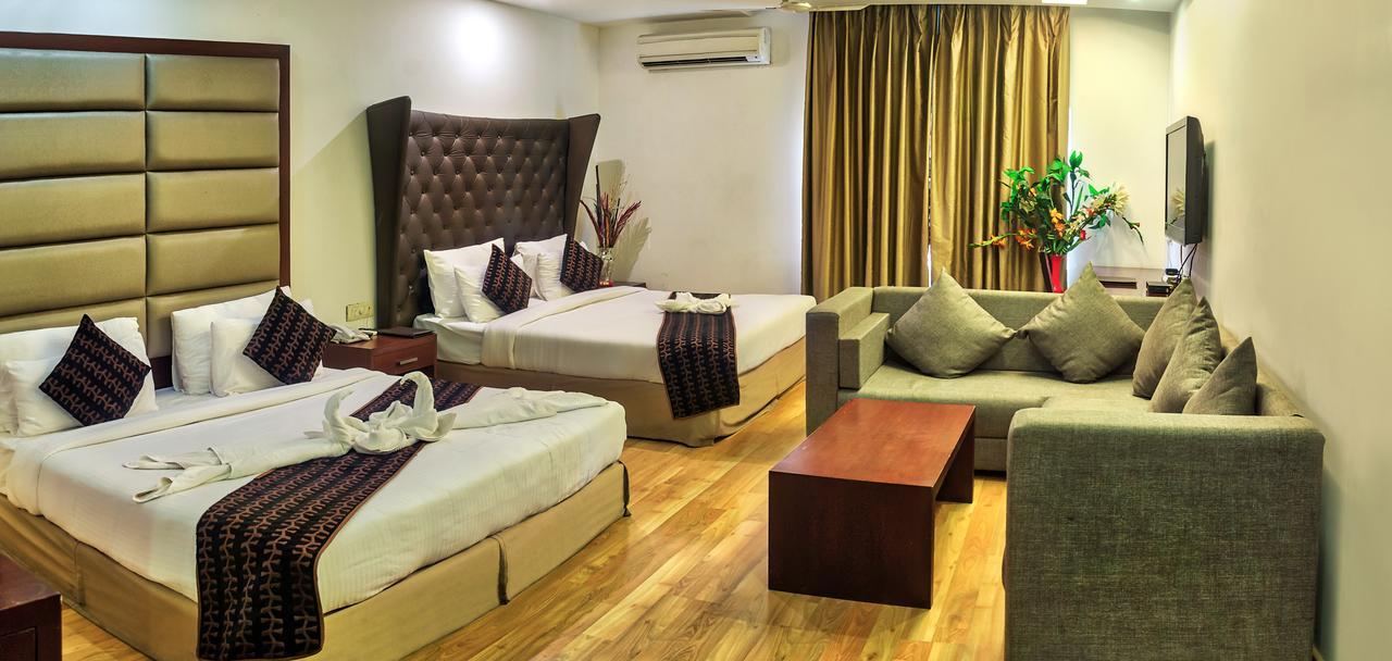 Ananya Regency Hotel Kashipur Exterior photo